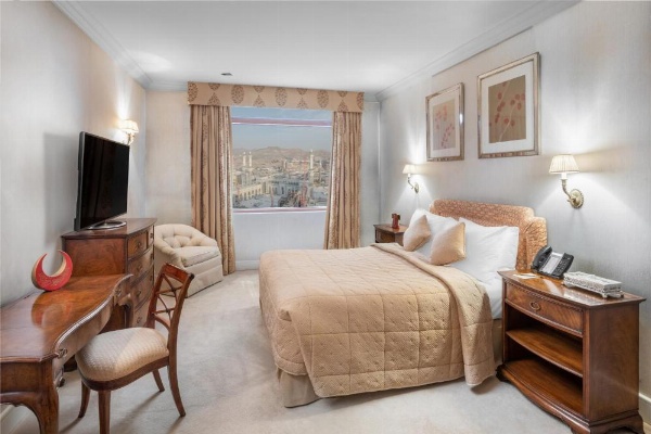 Relaxing reading corner at Anjum Hotel Mecca